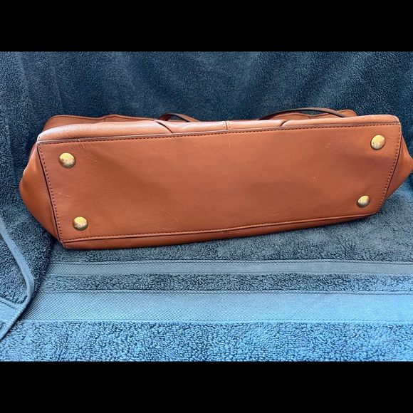 Coach purse - Picture 4 of 5